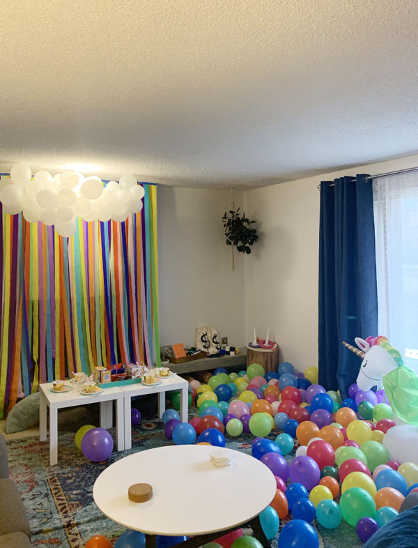 Unicorn Superhero 4th Birthday – A Well Crafted Party